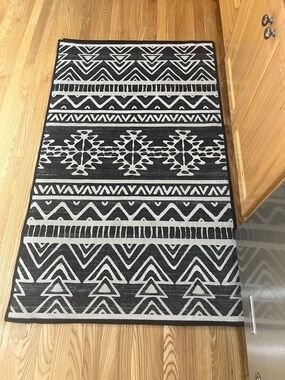 RUGGABLE 3x5 rug